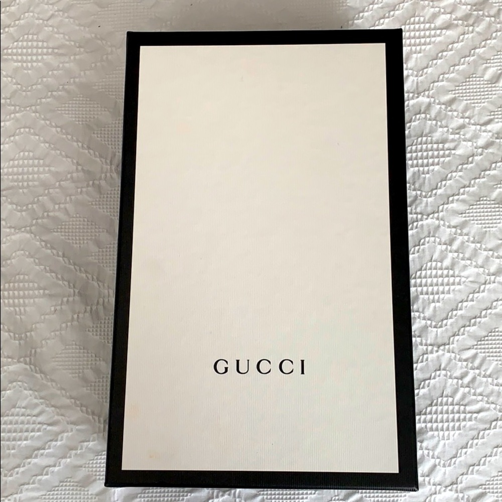 Gucci shoe box